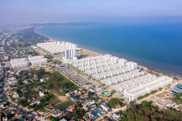 Văn Phú đồng hành cùng phường Nam Sầm Sơn tổ chức giải chạy Vlasta Race - Nam Sầm Sơn 2025