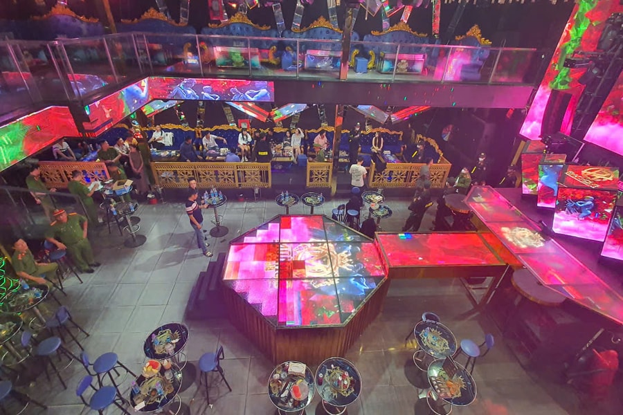 Đột kích quán Bar tại Đắk Lắk, phát hiện nhiều người dương tính ma túy