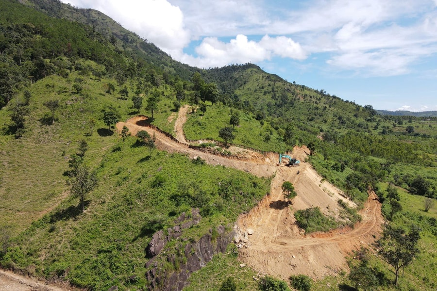 Ngọn núi nổi tiếng, cao nhất Gia Lai bị san ủi, mở đường trái phép