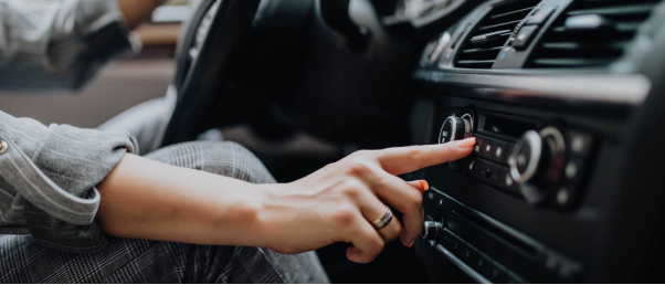 Cách dùng điều hòa ô tô hiệu quả trong ngày nóng