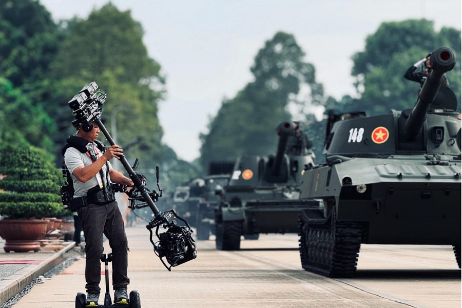 Nhà quay phim Lê Bảo Hân được VTV trao bằng khen sau những cú máy mãn nhãn tại A80