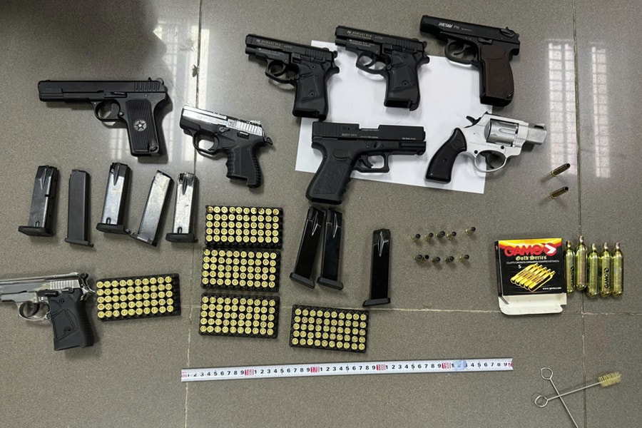 Bắc Ninh: Triệt phá đường dây mua bán súng đạn quy mô lớn qua mạng, thu giữ 33 khẩu súng và hàng nghìn viên đạn