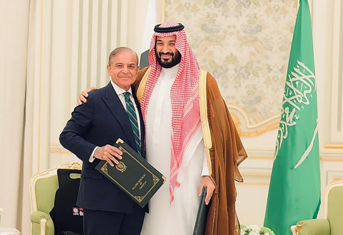 Ả Rập Xê Út ký hiệp ước phòng thủ chung với Pakistan sau vụ Israel tấn công Qatar