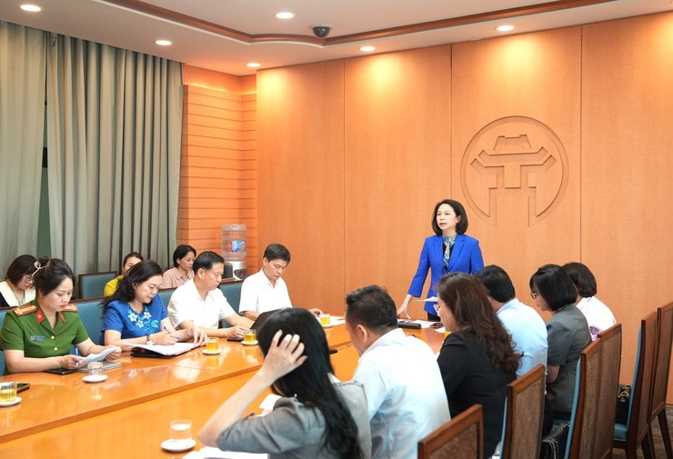 Hà Nội: Làm rõ trách nhiệm đơn vị cung cấp suất ăn học đường liên quan vụ rau 'phù phép'