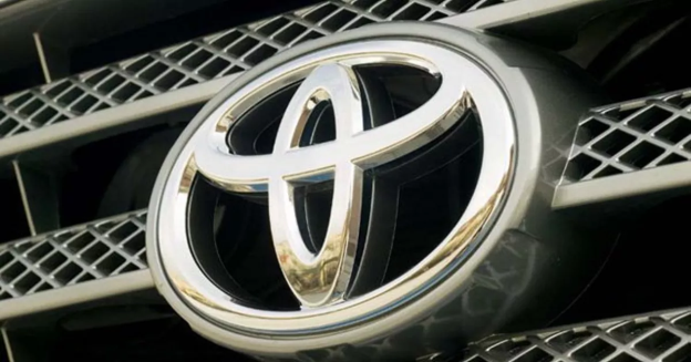 Toyota và Hyundai triệu hồi hơn 1,1 triệu xe vì lỗi dây an toàn và bảng hiển thị