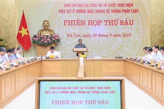 Hoàn thành tháo gỡ những 'điểm nghẽn' do quy định pháp luật trong năm 2025, 'không thể chậm trễ hơn'