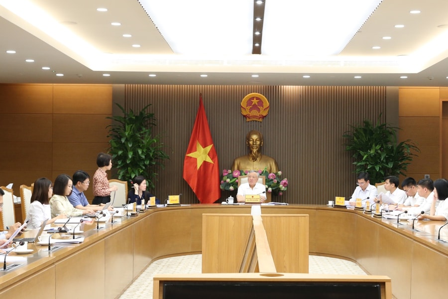 Quyết tâm ban hành các Nghị định hướng dẫn Trung tâm tài chính quốc tế trong nửa đầu tháng 10/2025