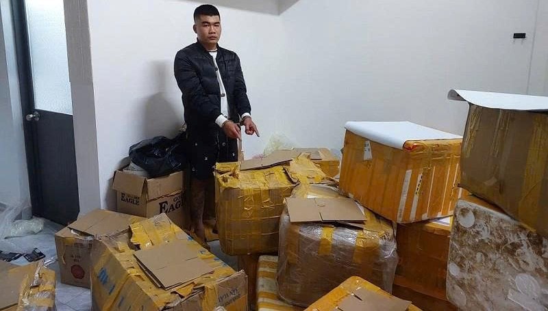 Gia Lai: Bắt giữ đối tượng tàng trữ 16 khẩu súng và hàng trăm viên đạn các loại