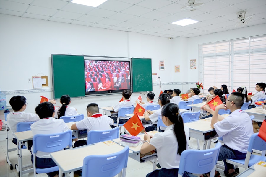 Hà Nội chi hơn 525 tỷ đồng hỗ trợ học sinh trường tư thục