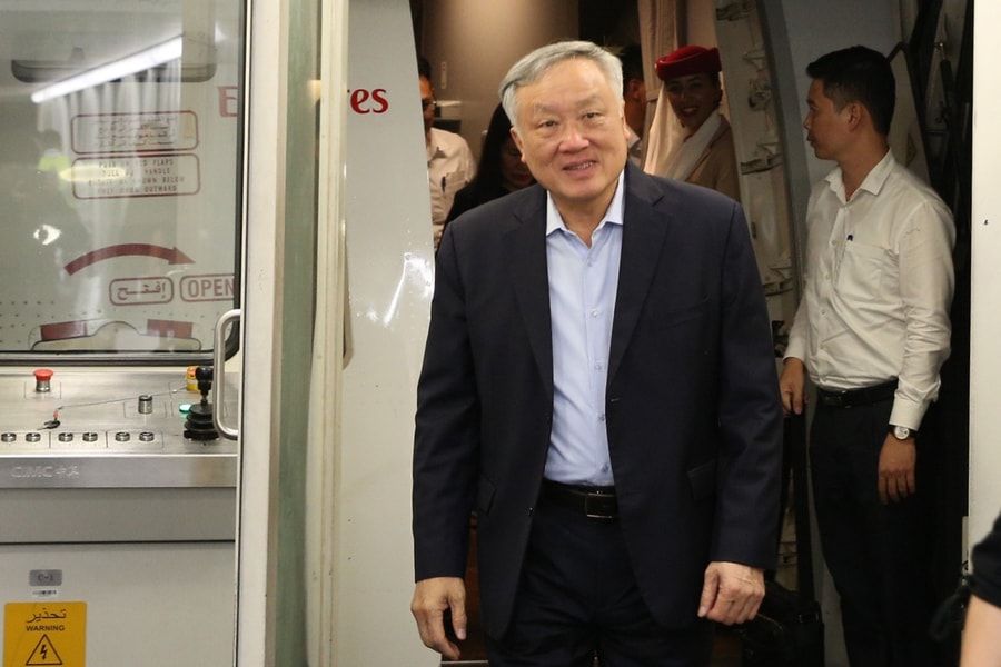 Phó Thủ tướng Thường trực Chính phủ Nguyễn Hòa Bình đến Dubai, bắt đầu chuyến thăm và làm việc tại UAE