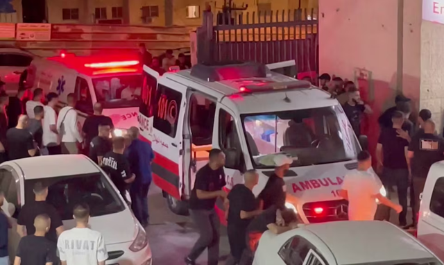 Nhiều quốc gia đề nghị mở lại hành lang y tế nối Gaza với Bờ Tây