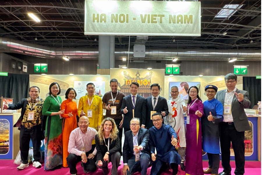 Hà Nội tham gia hội chợ du lịch lớn nhất nước Pháp