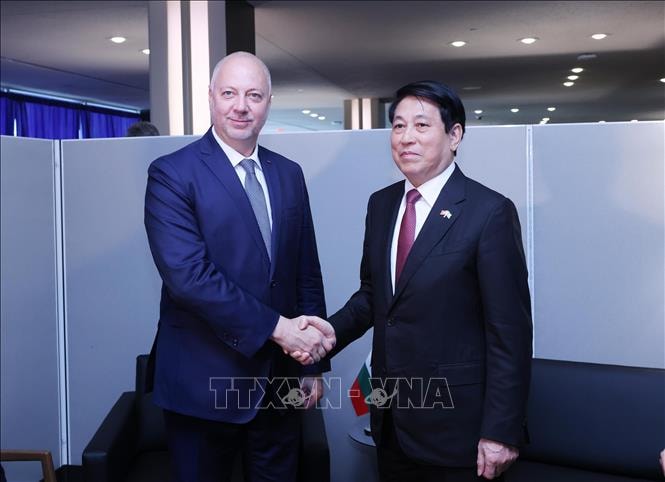 Chủ tịch nước Lương Cường tăng cường ngoại giao song phương, kêu gọi doanh nghiệp Hoa Kỳ mở rộng đầu tư vào Việt Nam