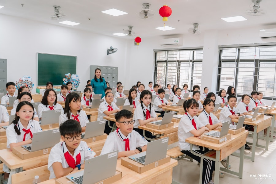 Phạt đến 20 triệu đồng nếu giáo viên vi phạm quy định dạy thêm