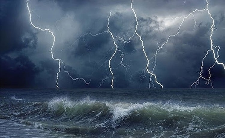 Dự báo thời tiết ngày 27/9: Vùng biển Thanh Hoá – Quảng Ngãi gió mạnh, sóng lớn