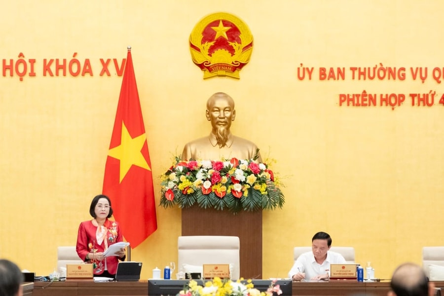 Ban hành 2 Nghị quyết về quy chế làm việc mẫu của Hội đồng Nhân dân