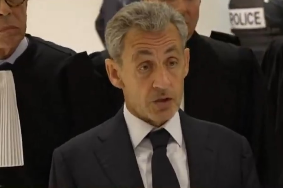 Nước pháp chấn động khi cựu Tổng thống Sarkozy bị kết án 5 năm tù