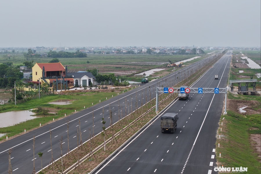 Sẵn sàng khai thác tuyến đường Nam Định - Lạc Quần - Đường bộ ven biển