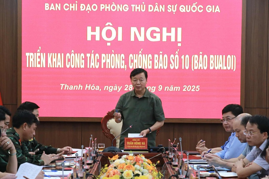 Trưởng ban Chỉ đạo Phòng thủ dân sự Quốc gia chỉ đạo ứng phó với mưa lũ, sạt lở đất, lũ quét