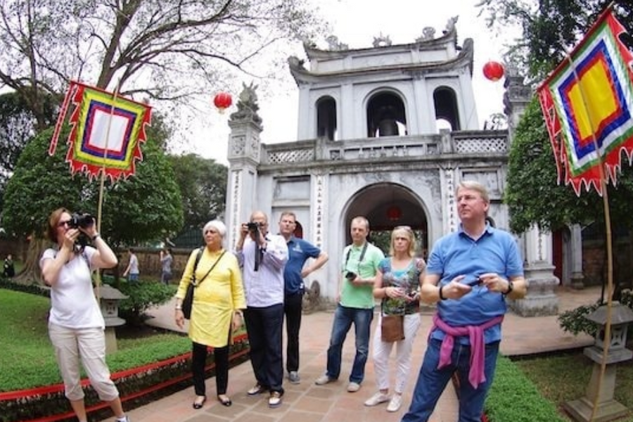 Hà Nội đón hơn 4 triệu lượt khách du lịch trong tháng 9/2025, tăng tới 98%