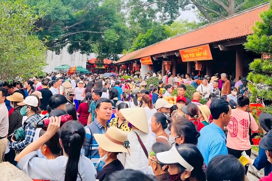 Khu di tích Côn Sơn - Kiếp Bạc đón khoảng 6,5 vạn lượt du khách