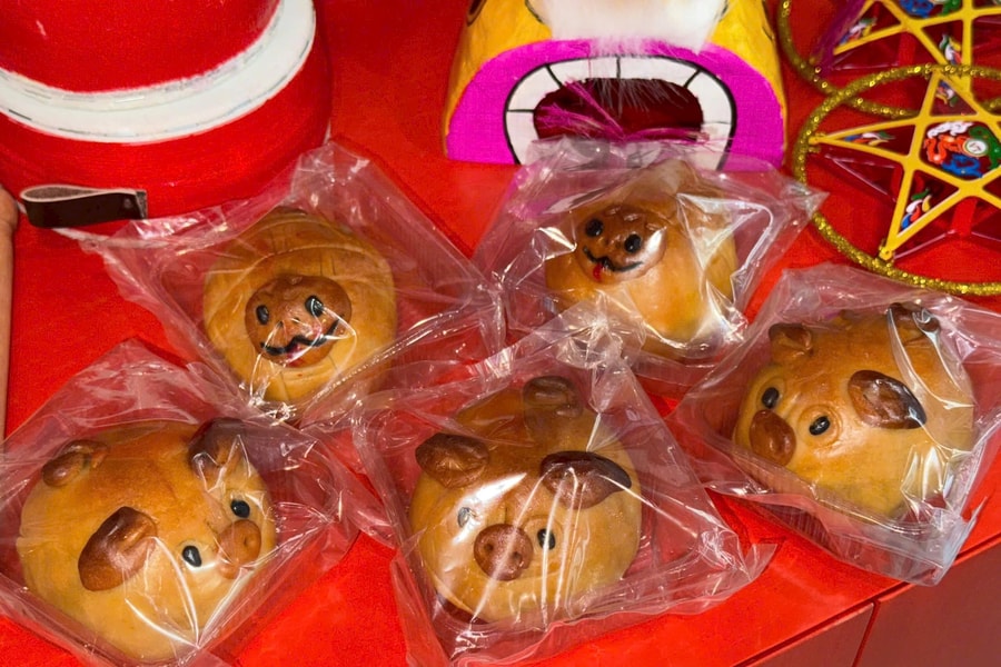 Bánh Trung thu 'handmade' hình con vật: Sáng tạo hút khách mùa trăng rằm