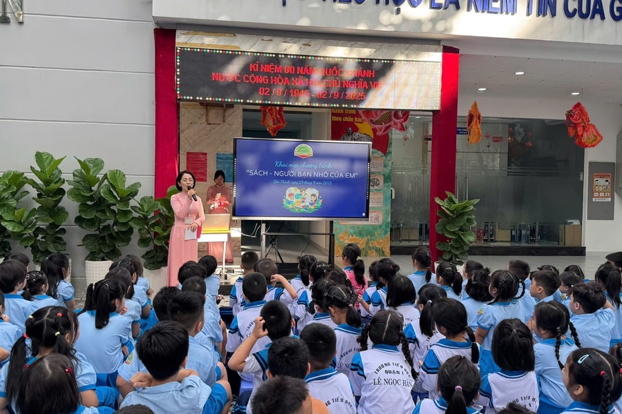 Hiệu trưởng bị đề nghị kiểm điểm vì để xảy ra khoản thu sai quy định