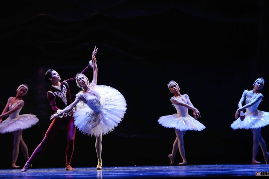 HBSO ra mắt vở ballet ‘Hồ thiên nga’ phiên bản đầy đủ