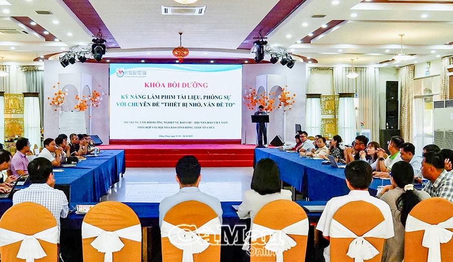 Đồng Tháp: Tập huấn kỹ năng làm phim tài liệu, phóng sự