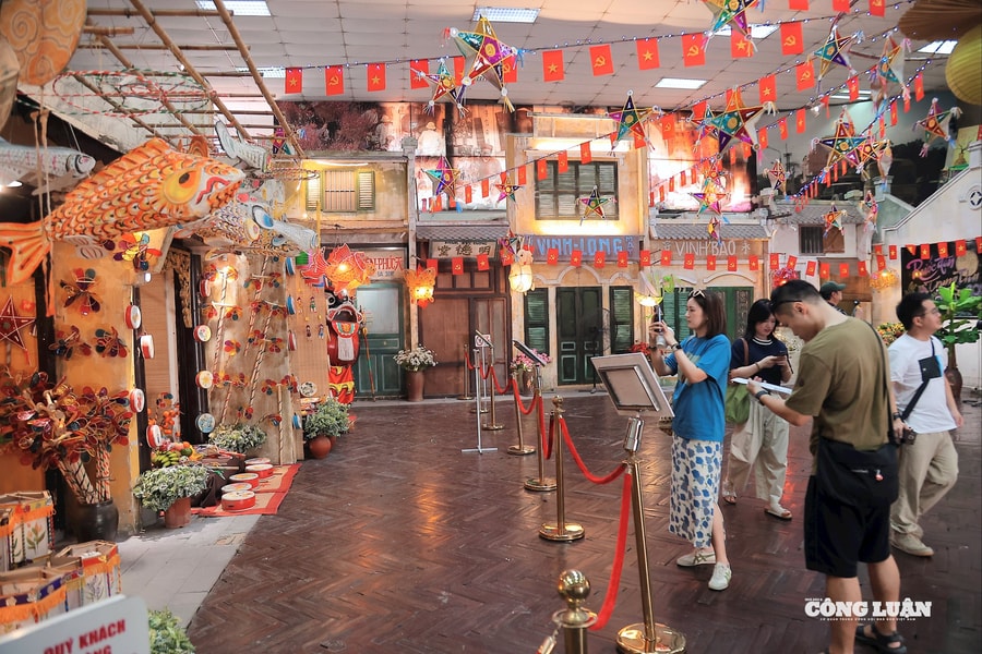 Độc đáo không gian Tết Trung thu tại Hoàng thành Thăng Long