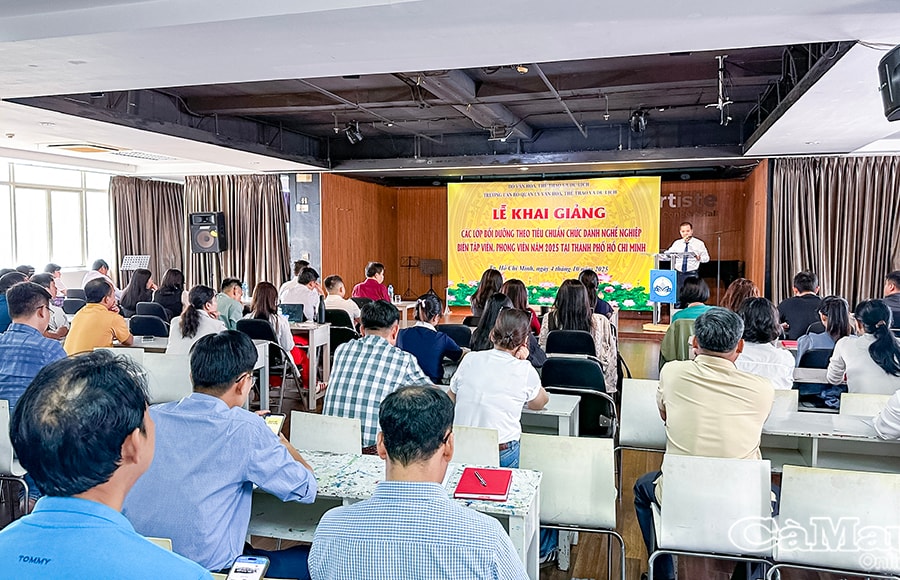 Hơn 80 phóng viên, biên tập viên tham gia lớp bồi dưỡng theo tiêu chuẩn chức danh nghề nghiệp