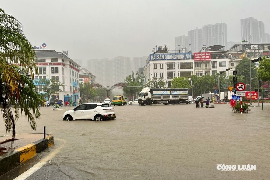 Hà Nội khẩn trương ứng phó bão số 11 (Matmo), rút kinh nghiệm từ bão số 10 (Bualoi)