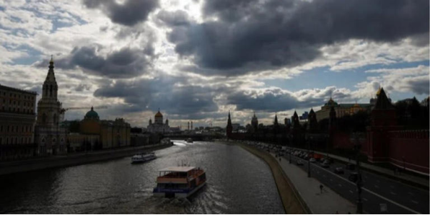 Doanh thu dầu mỏ của Nga giảm 20% trong tháng 9