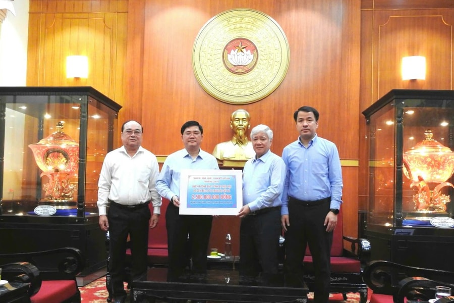 Hơn 750 tỷ đồng ủng hộ đồng bào vùng bão: Lan tỏa tinh thần “tương thân tương ái”