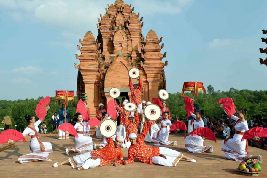 Có thể điều chỉnh thời gian tổ chức Ngày hội Văn hóa dân tộc Chăm 2025