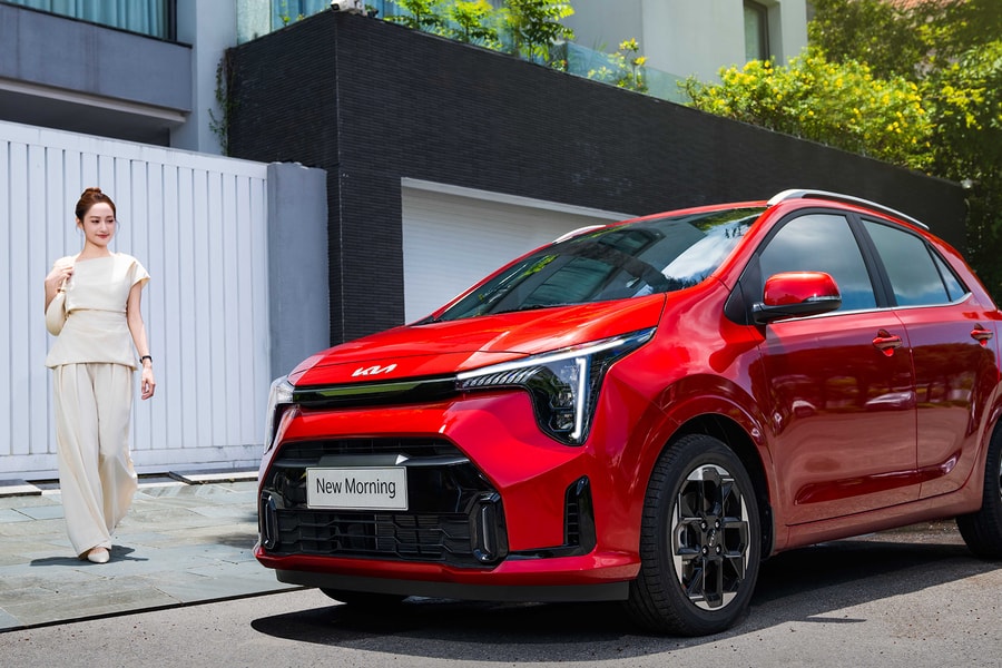 Loạt mẫu xe Kia giảm giá kèm ưu đãi lớn