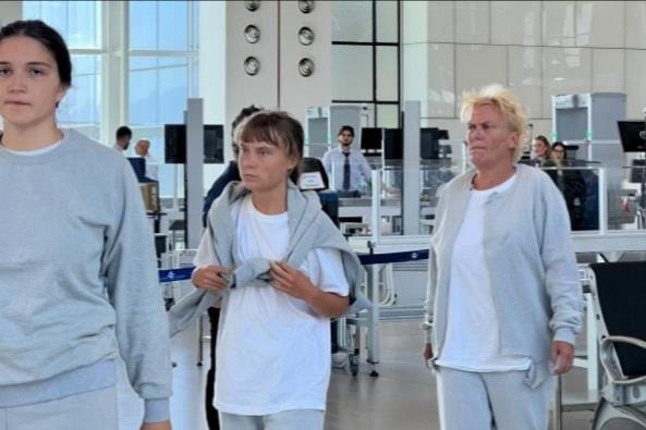 Thêm Thunberg và hơn 170 nhà hoạt động bị trục xuất, cáo buộc Israel ngược đãi