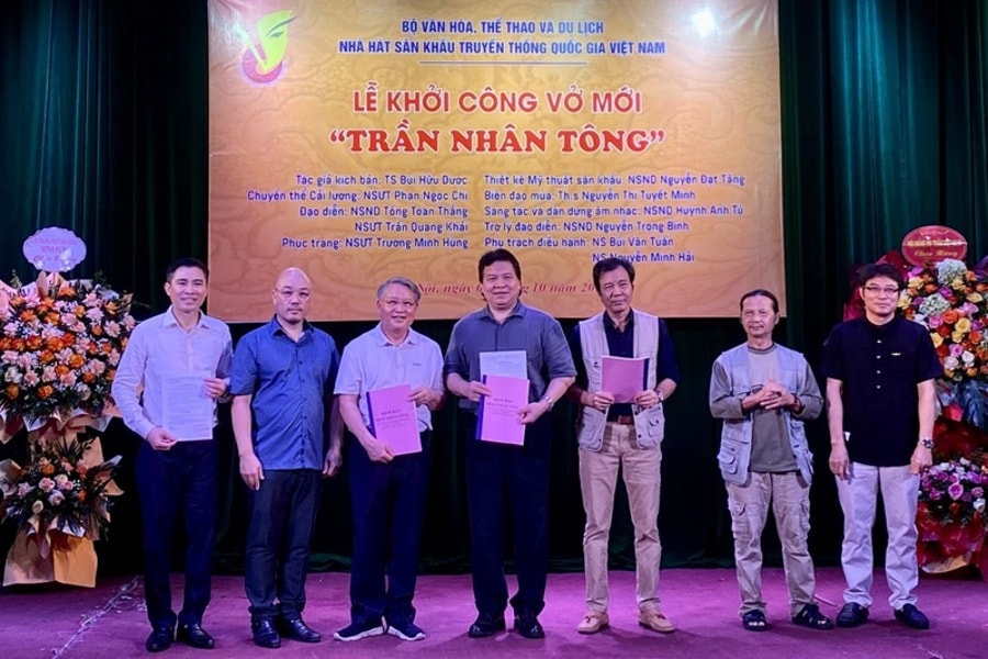 Cải lương và xiếc cùng xuất hiện trong vở diễn ‘Trần Nhân Tông’