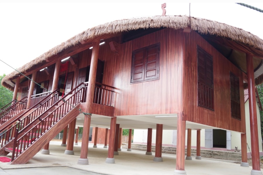 Bộ Quốc phòng khánh thành nhà văn hoá cộng đồng tránh lũ tại Huế