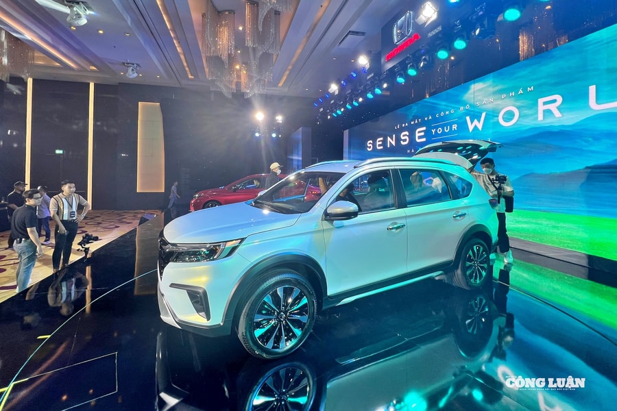 Doanh số ô tô, xe máy Honda Việt Nam tiếp tục lao dốc