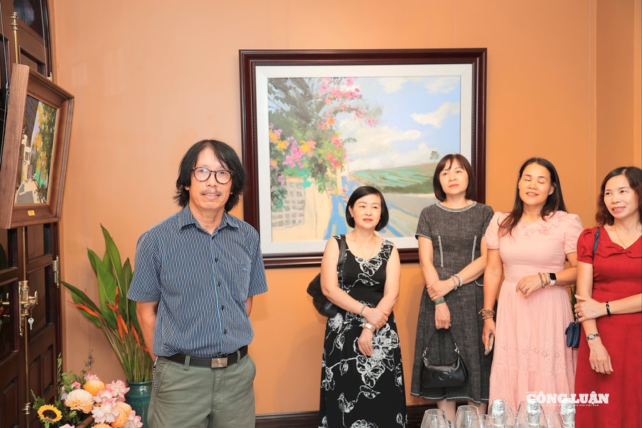 'Đi qua mùa Hạ' – Khi họa sĩ Bùi Lê Dũng ghi lại vẻ đẹp Hà Nội bằng cảm xúc