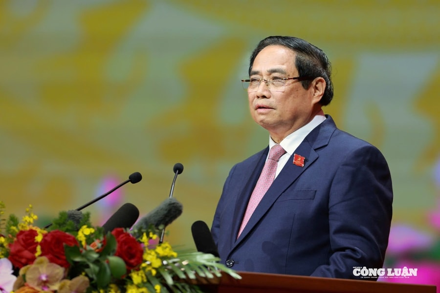 Khát vọng, bản lĩnh, trí tuệ - Đảng bộ Chính phủ tiên phong, vững bước cùng dân tộc trong kỷ nguyên mới