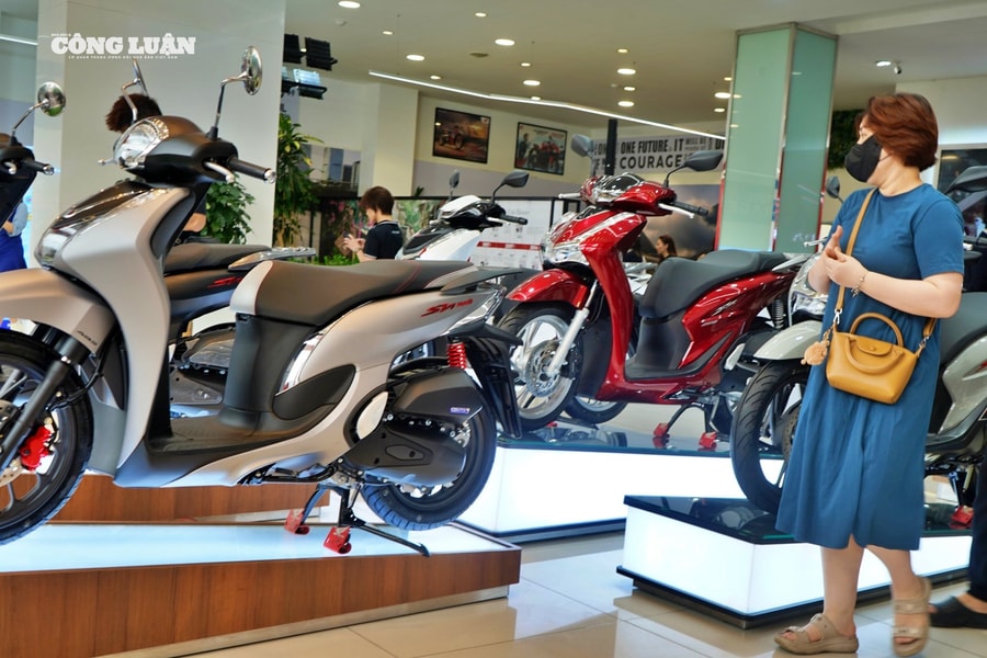 Sức mua suy giảm tại thị trường xe máy Việt Nam