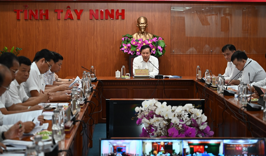 UBND tỉnh Tây Ninh và EVNSPC bàn giải pháp nhằm tăng cường cung ứng điện