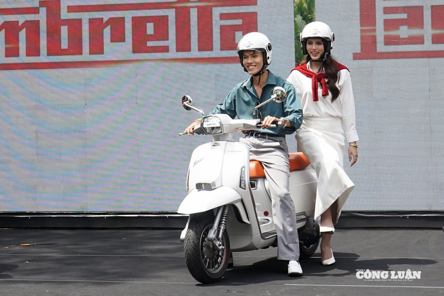 Chi tiết xe tay ga Lambretta G350 giá hơn 169 triệu đồng
