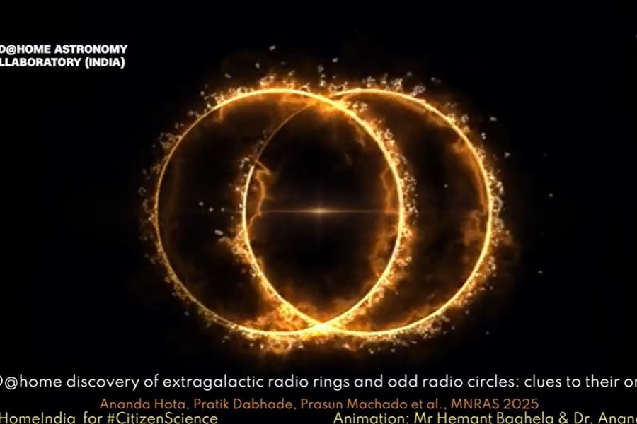 Phát hiện vòng tròn vô tuyến kỳ lạ trong vũ trụ