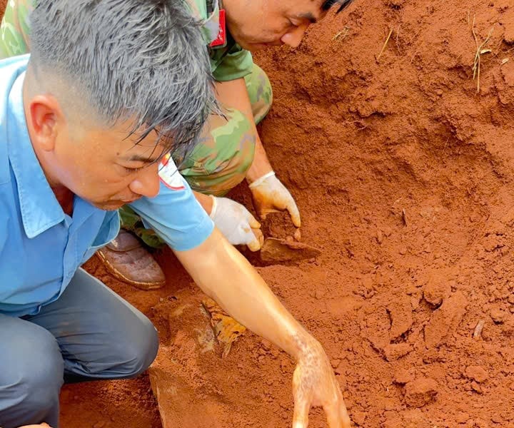 Gia Lai: Phát hiện 18 hài cốt liệt sĩ trên địa bàn xã Ia Boòng