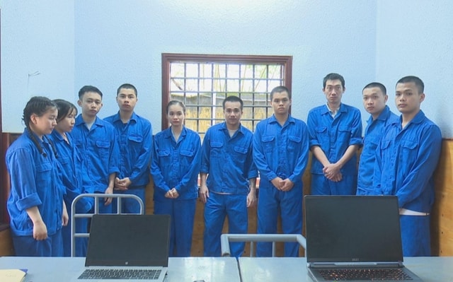 'Long Hồng Kông' và đồng phạm chiếm đoạt 140 tỉ đồng của hơn 1.000 người dân