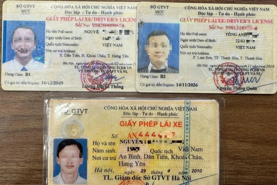 Khuyến khích người dân chuyển đổi giấy phép lái xe sang thẻ nhựa