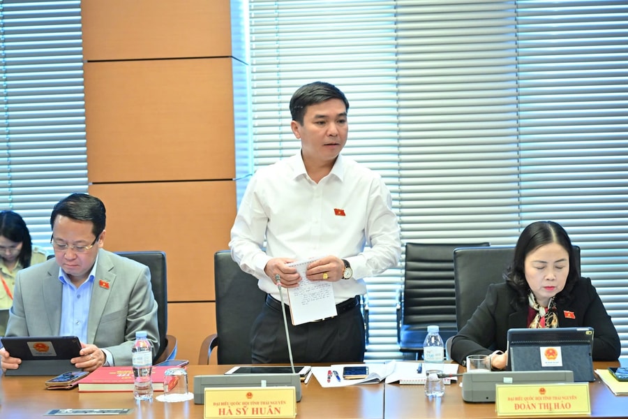 Đề nghị cho phép luân chuyển hoặc xét tuyển viên chức sang công chức